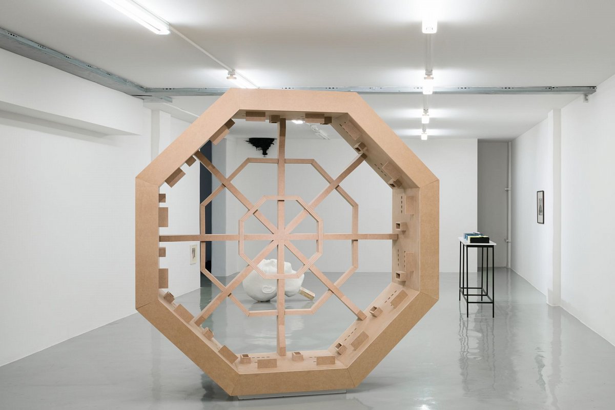 BKabinet T_Universe 21_2048px 1